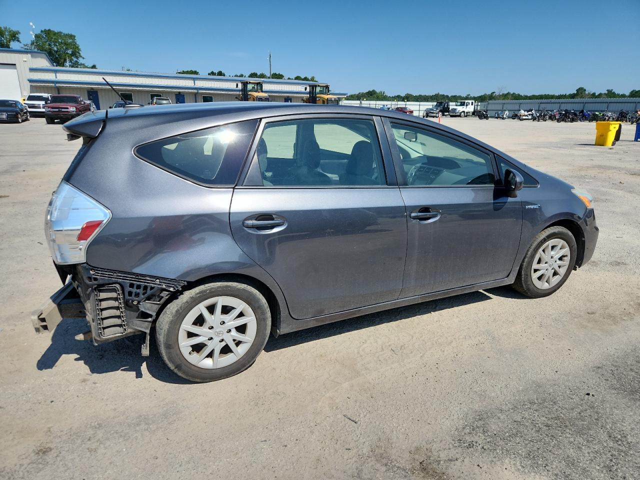 2014 Toyota Prius V - Фото 3