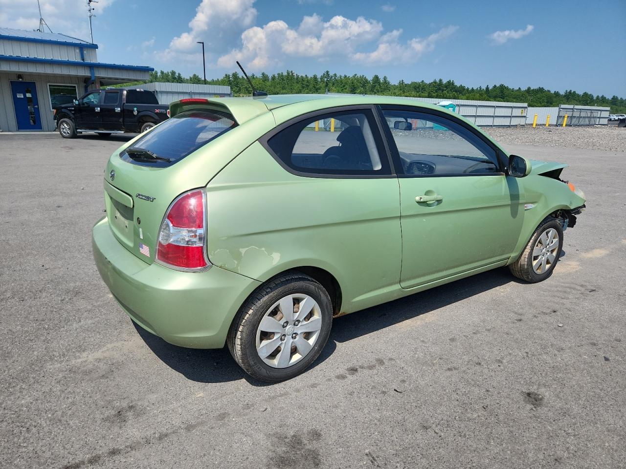 2011 Hyundai Accent Gl - Image 3