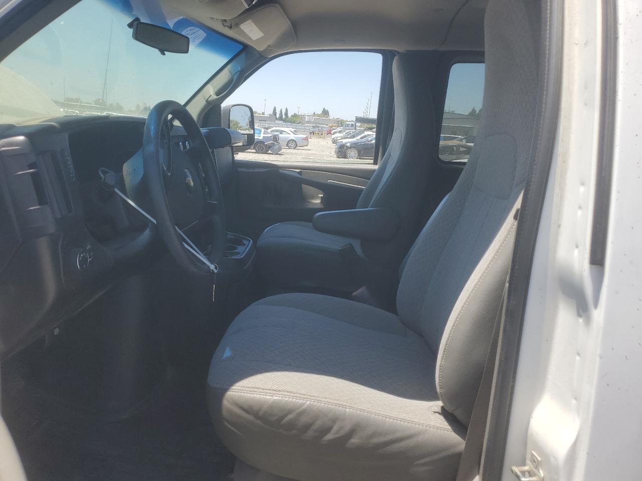 2012 Chevrolet Express G2500 Lt - Image 7