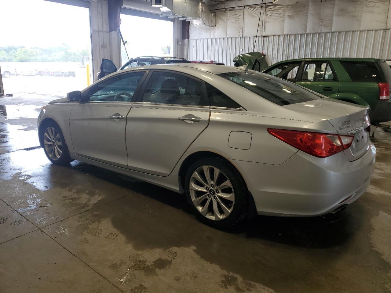 2013 Hyundai Sonata Se - Фото 2