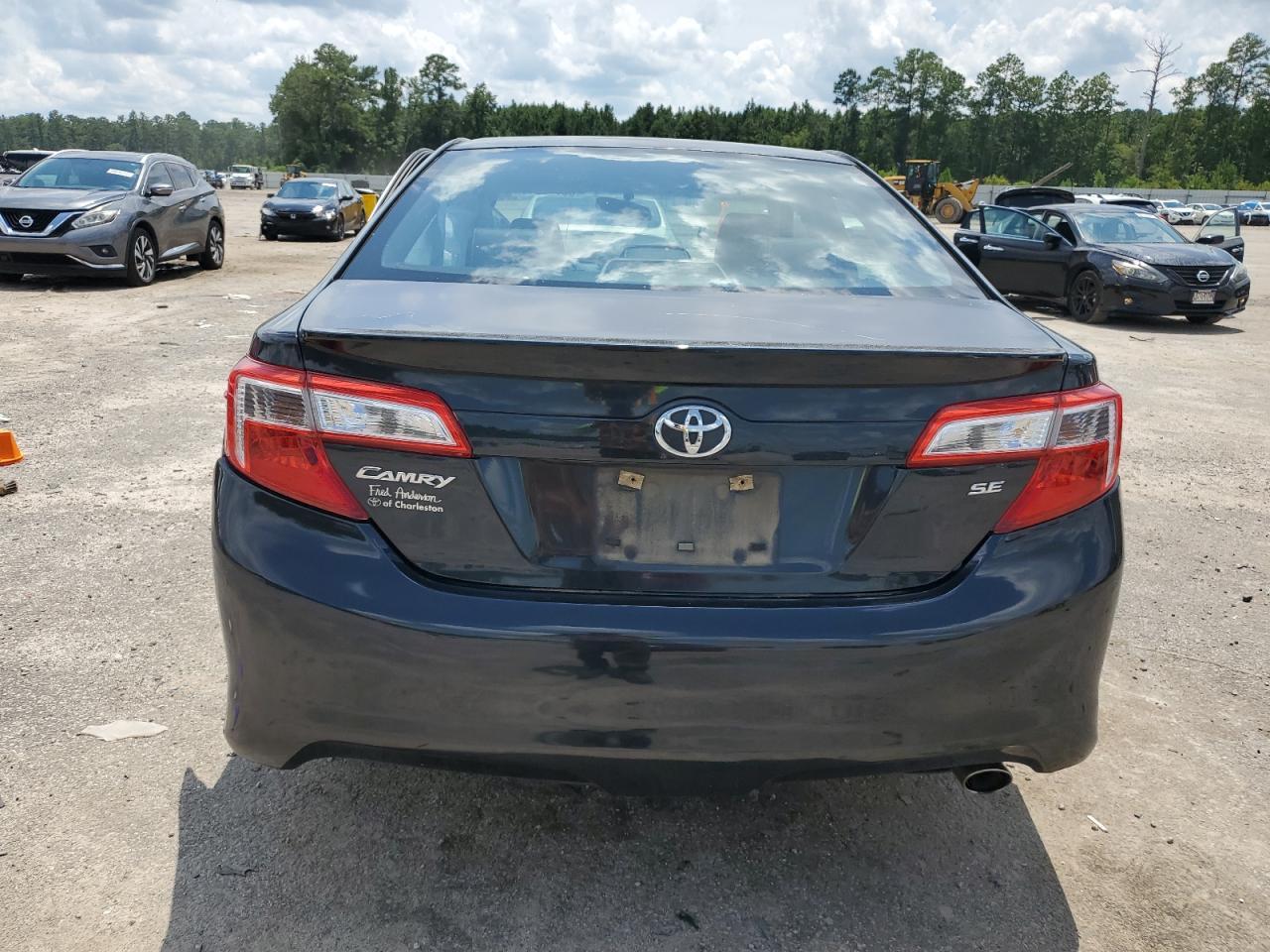 2012 Toyota Camry Base - Фото 6