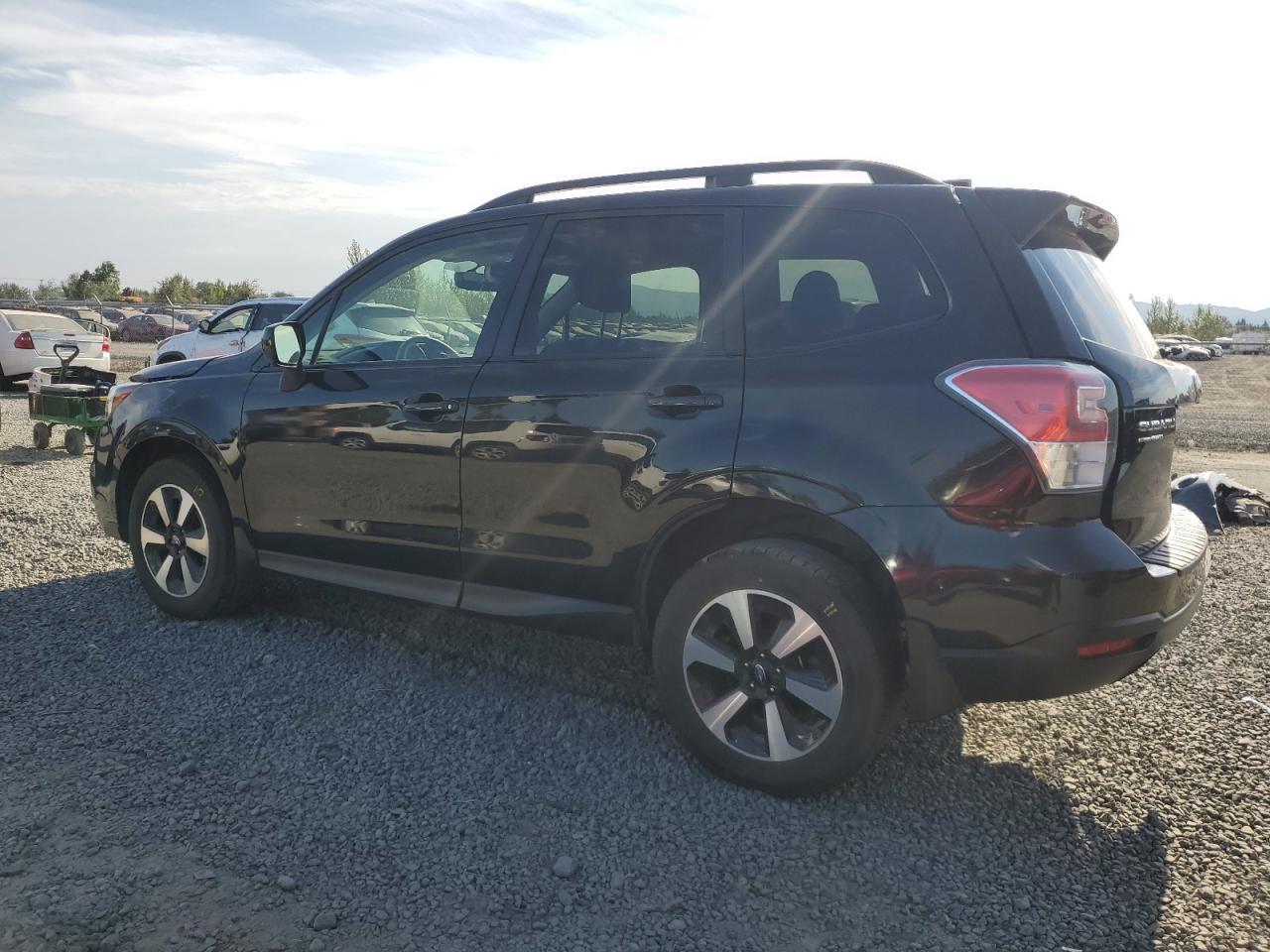2017 Subaru Forester 2.5I Premium - Фото 2