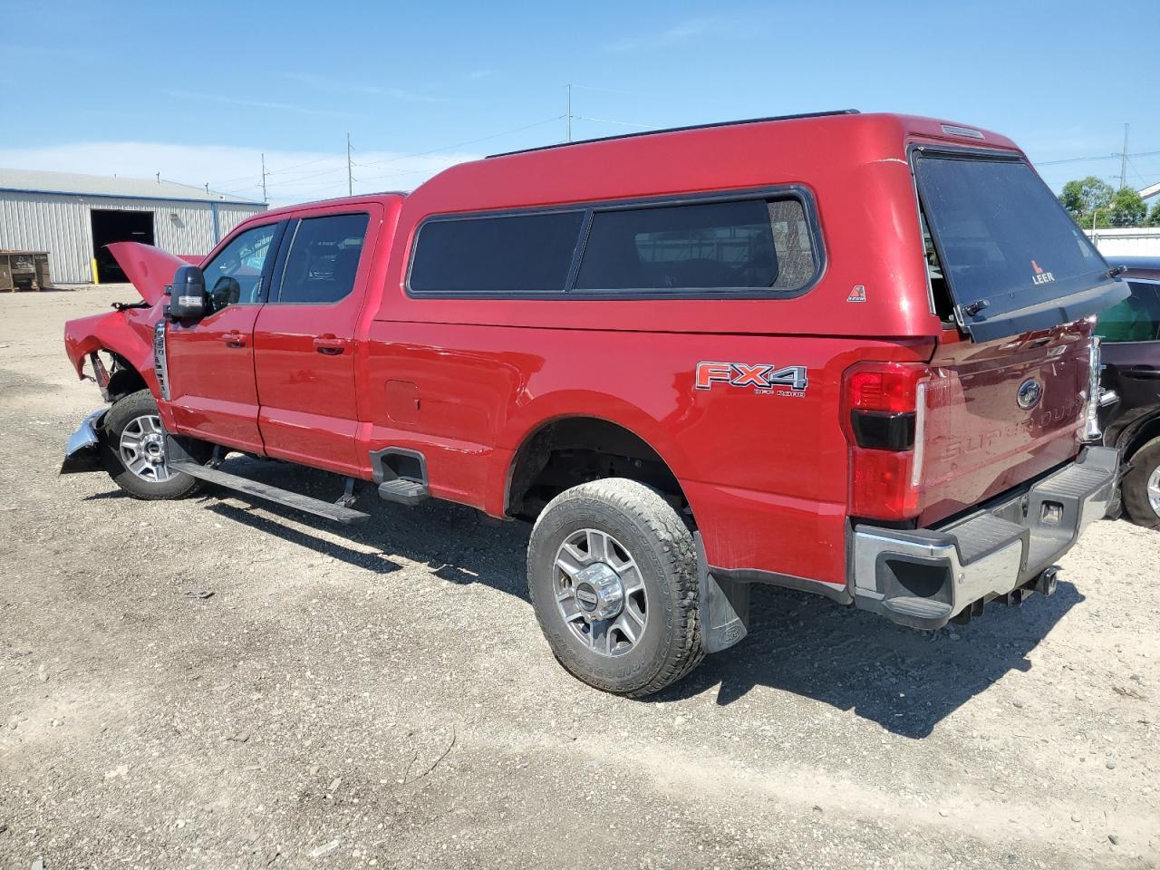 2024 Ford F350 Super Duty - Фото 2