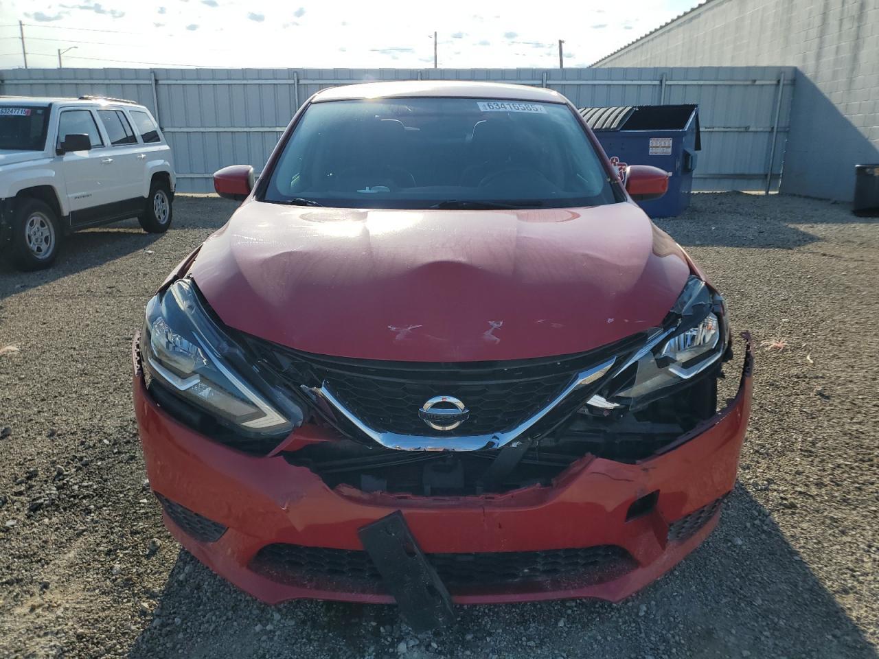2017 Nissan Sentra S - Фото 5