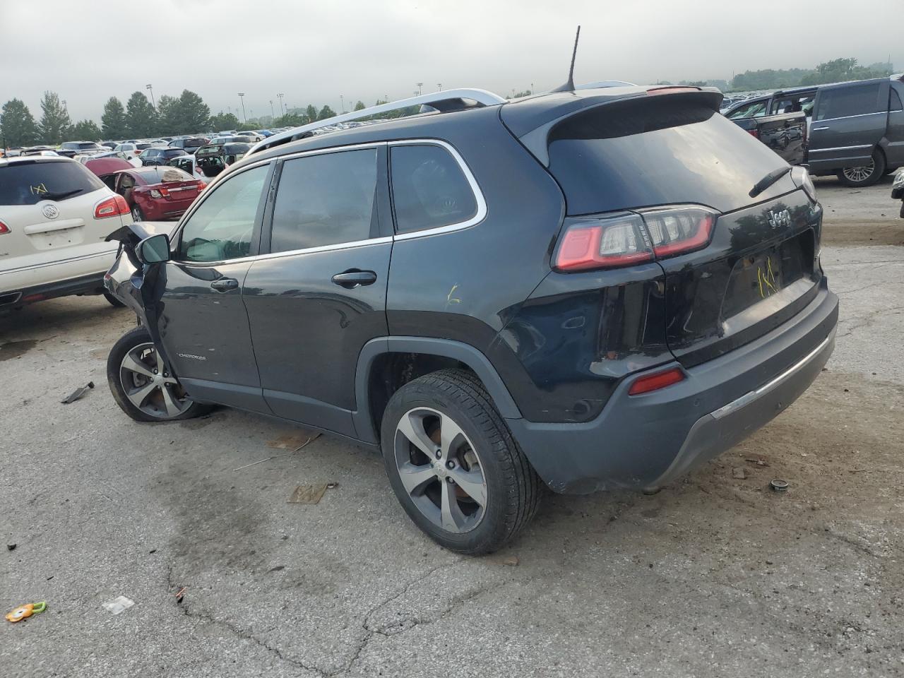 2019 Jeep Cherokee Limited - Image 2