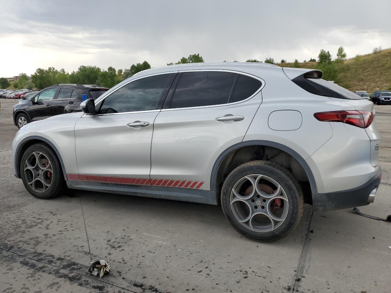 2018 Alfa Romeo Stelvio Ti - Фото 2