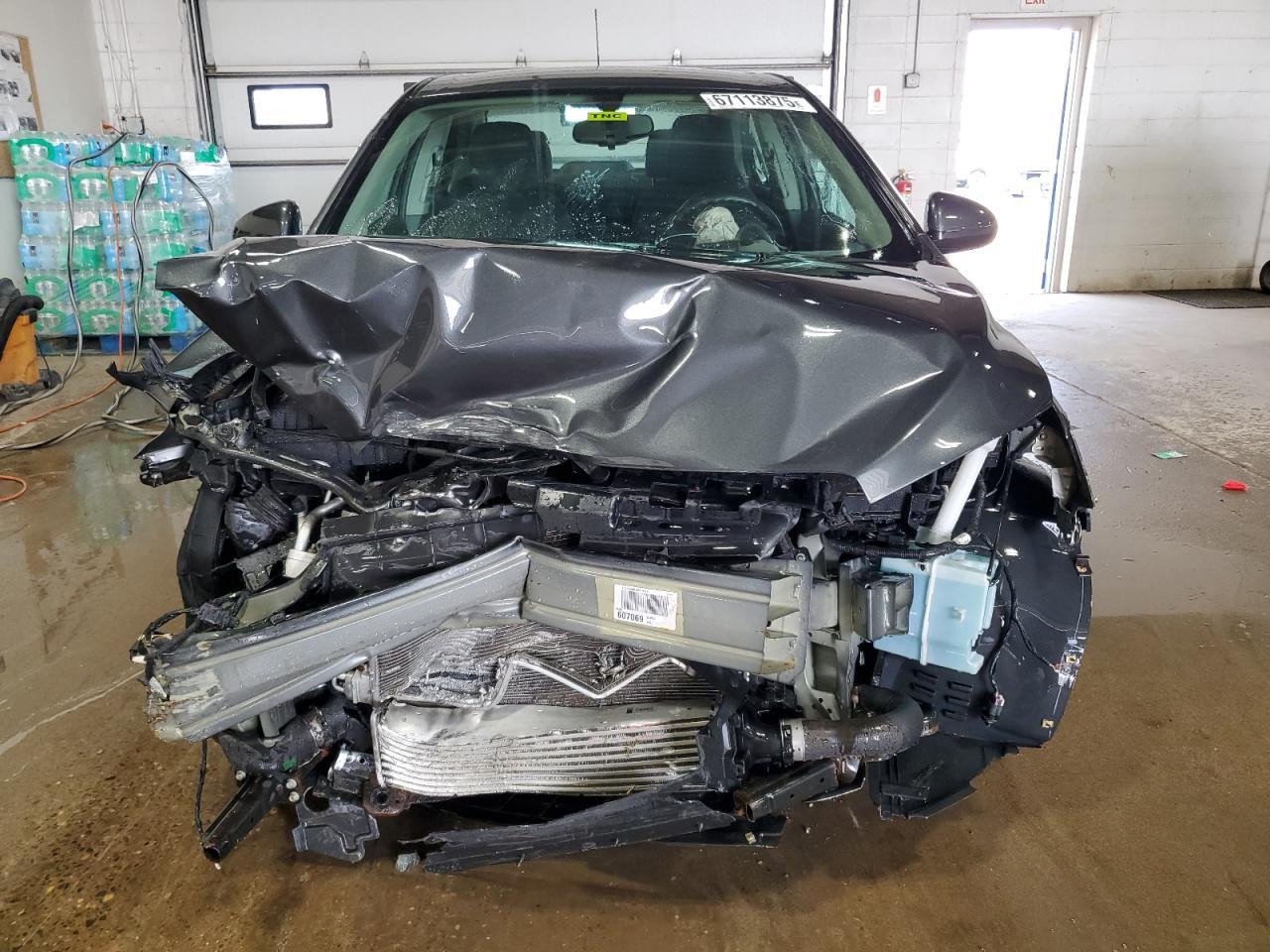 2016 Chevrolet Sonic Lt - Фото 5