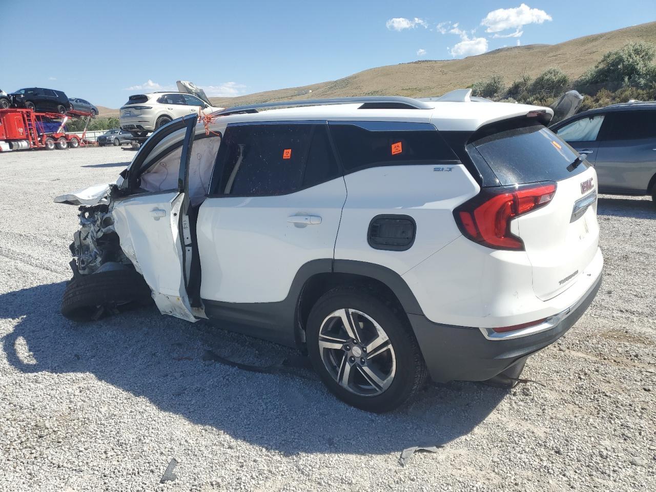 2019 GMC Terrain Slt - Image 2