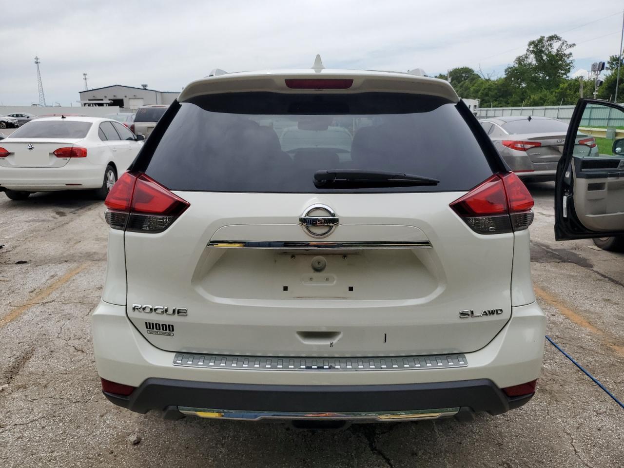 2017 Nissan Rogue Sv - Фото 6