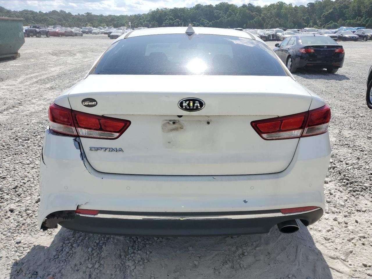 2017 Kia Optima Lx - Image 6