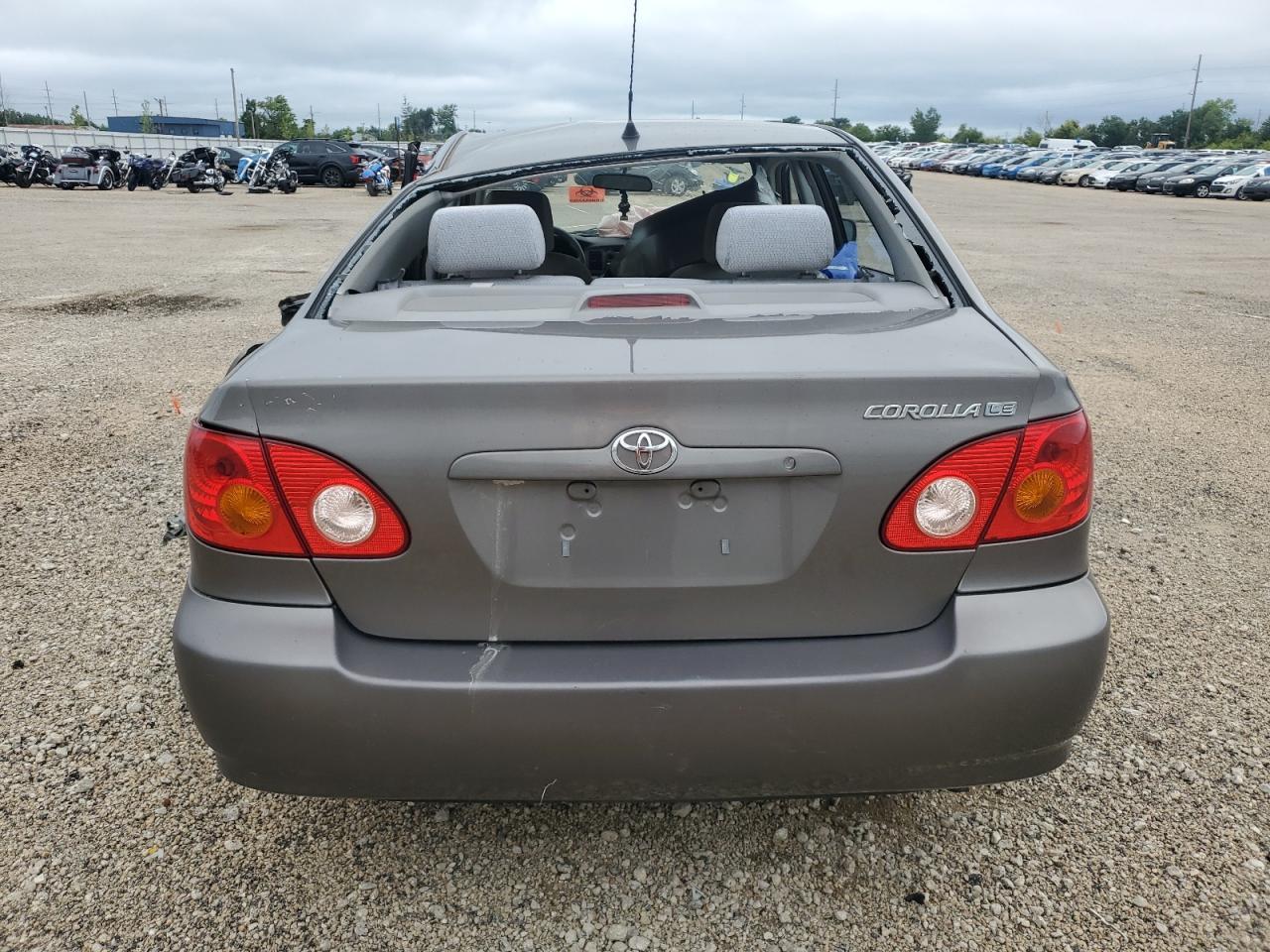 2003 Toyota Corolla Ce - Фото 6