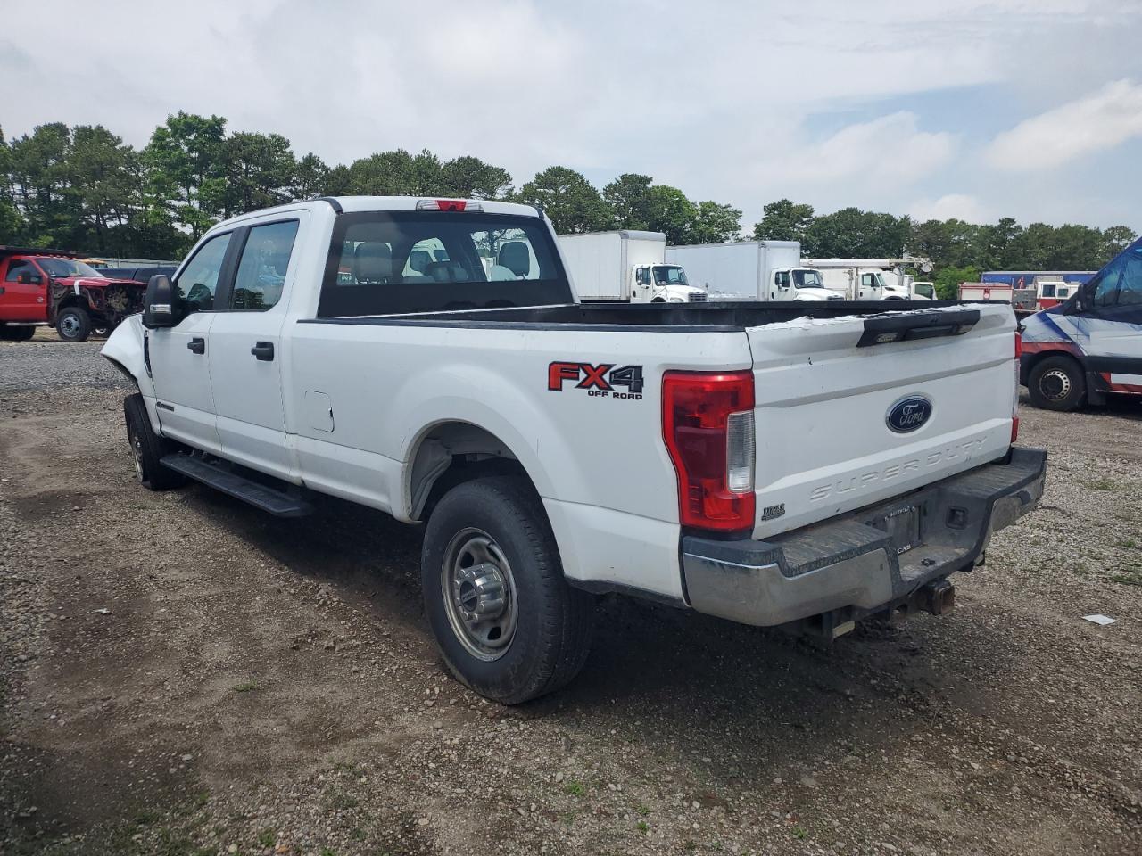 2019 Ford F350 Super Duty - Image 2