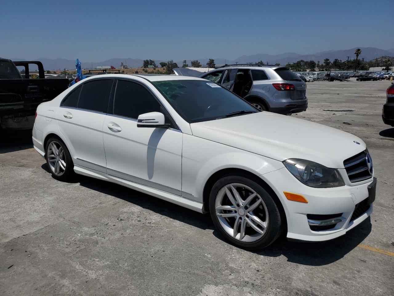 2014 Mercedes-Benz C 250 - Фото 4