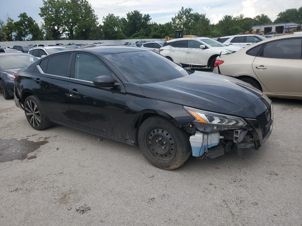 2021 Nissan Altima Sr - Image 4