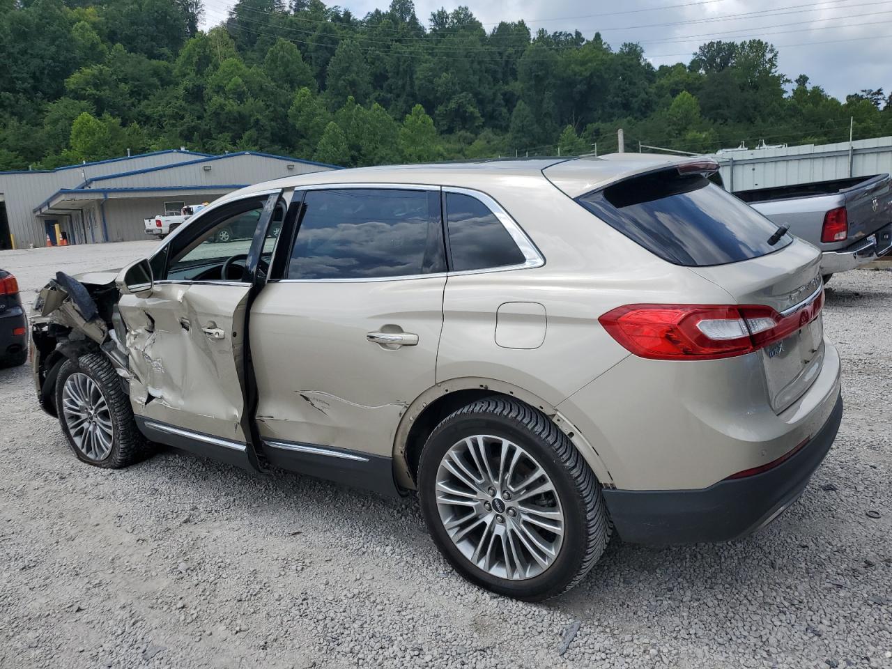 2017 Lincoln Mkx Reserve - Фото 2