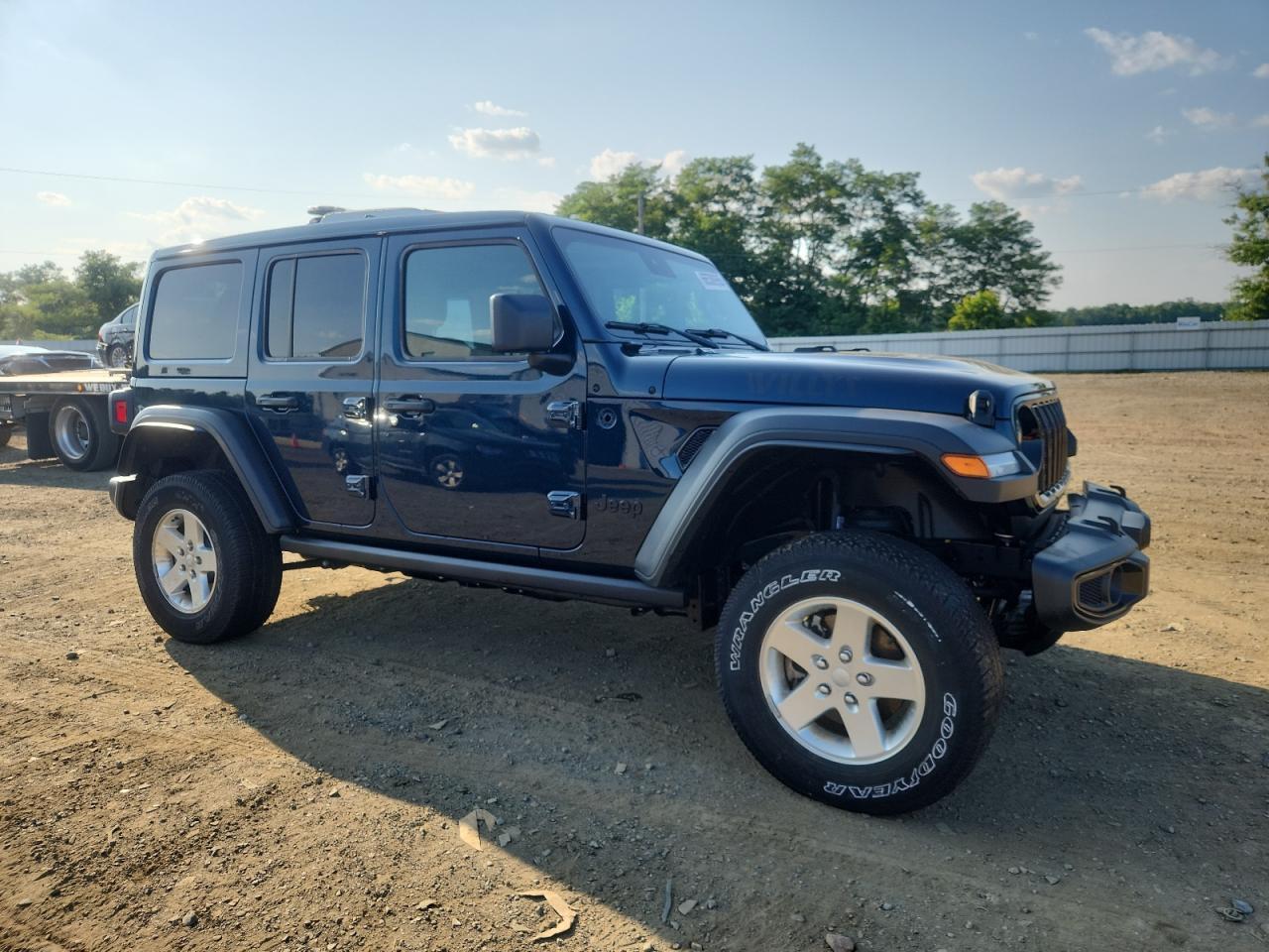 2025 Jeep Wrangler Sport - Image 4