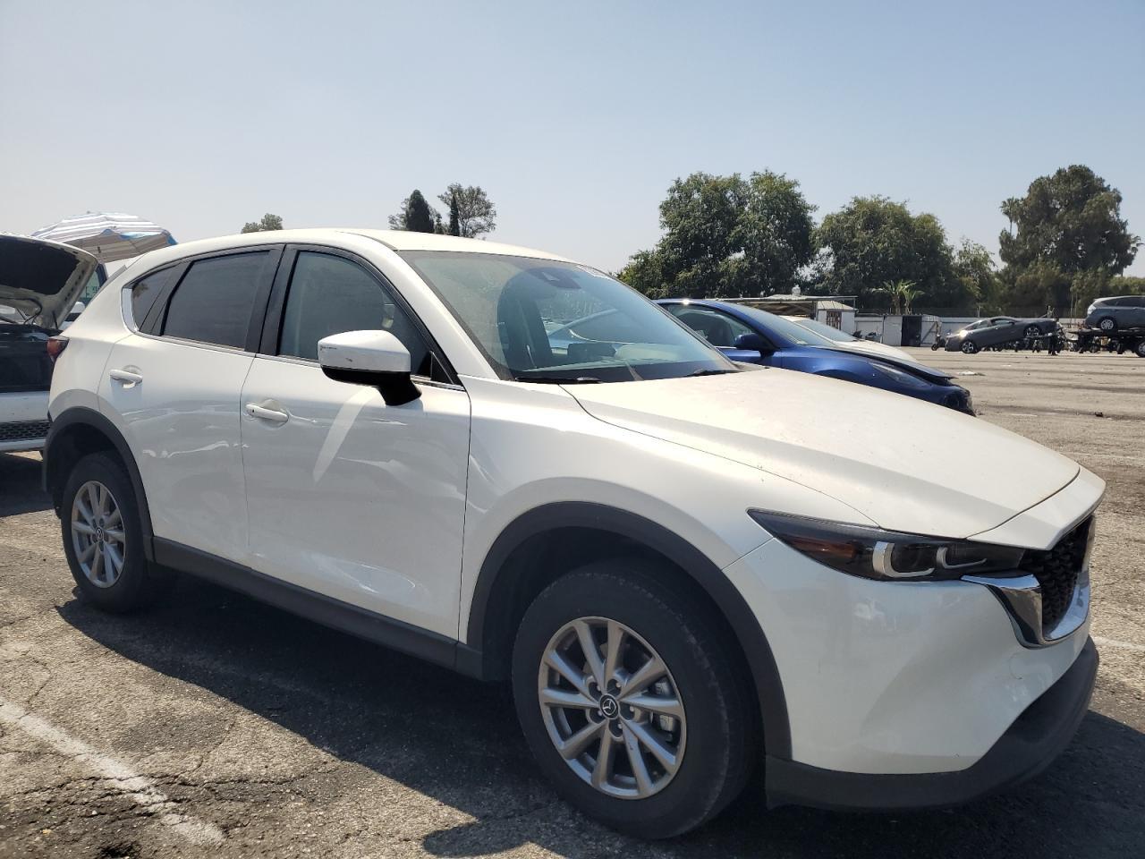 2023 Mazda Cx-5 Select - Image 4