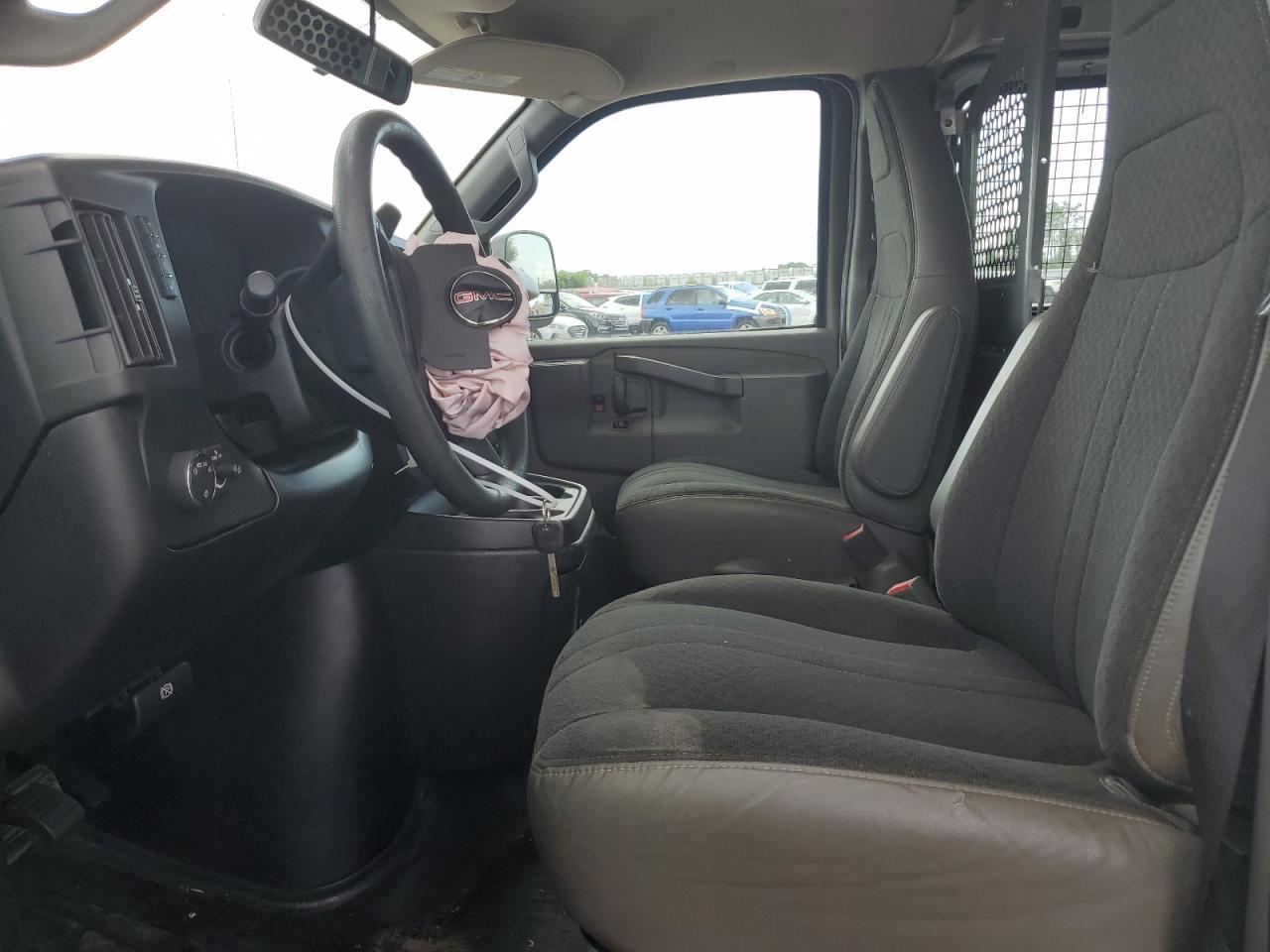 2020 GMC Savana G2500 - Фото 7