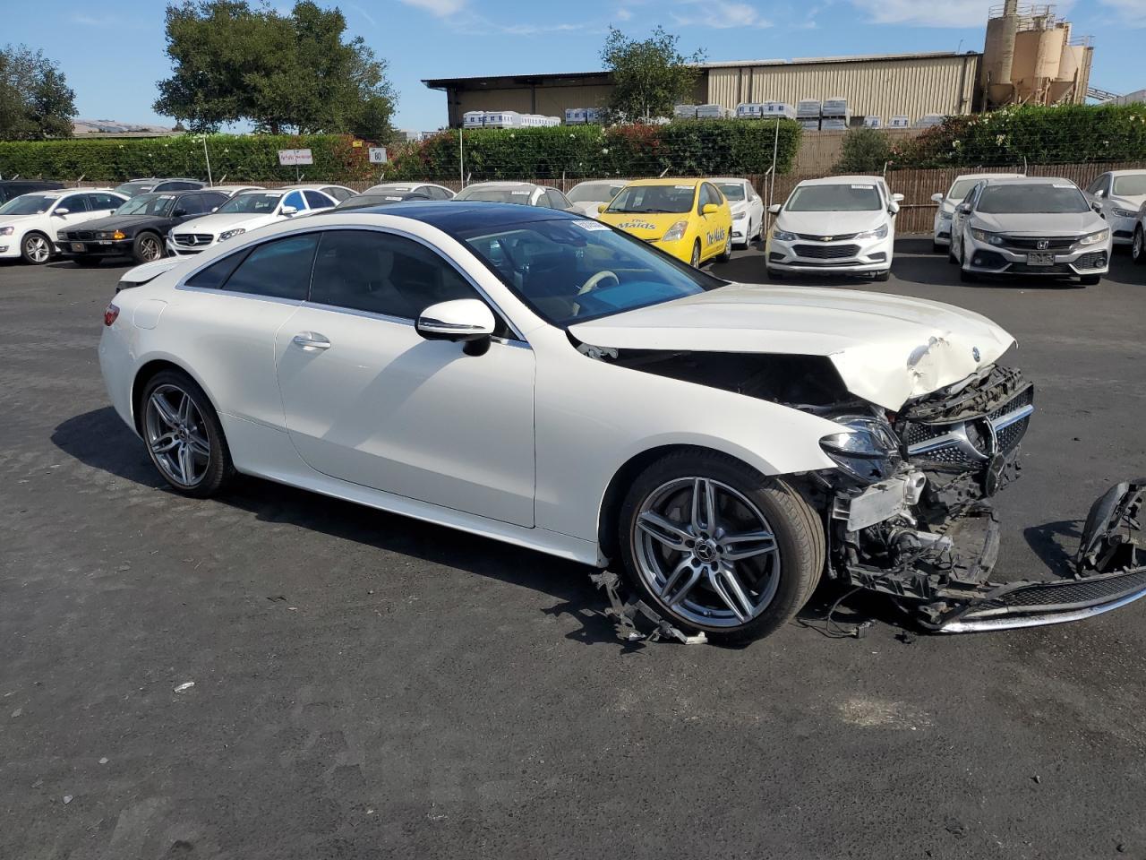 2018 Mercedes-Benz E 400 - Фото 4