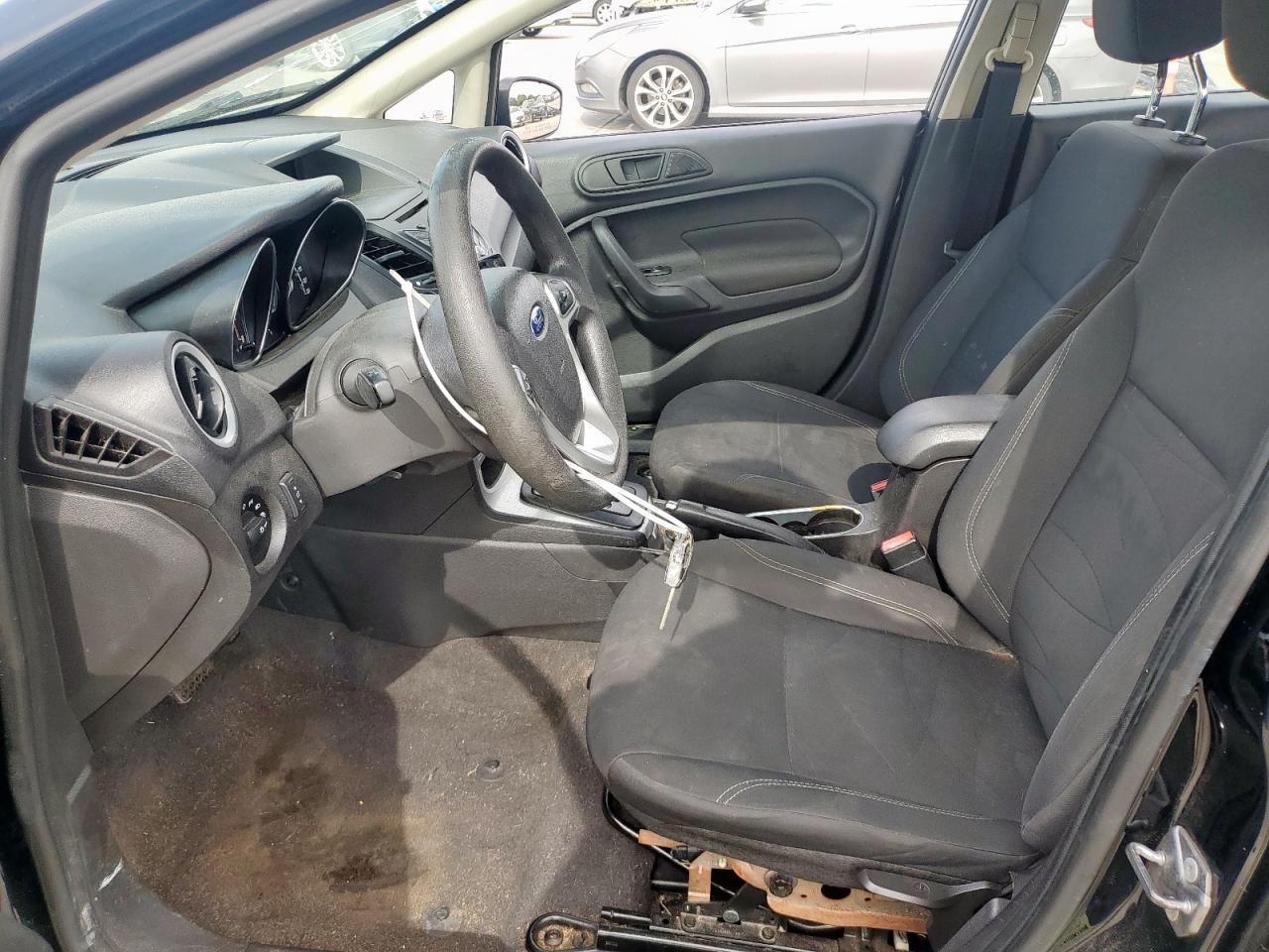 2018 Ford Fiesta Se - Image 7