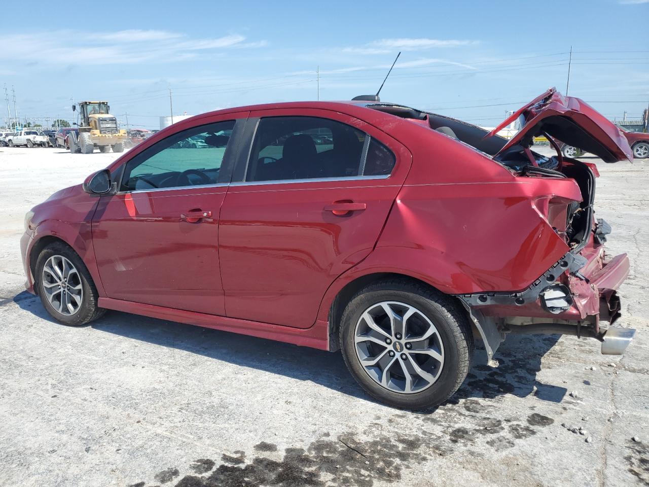 2017 Chevrolet Sonic Lt - Image 2