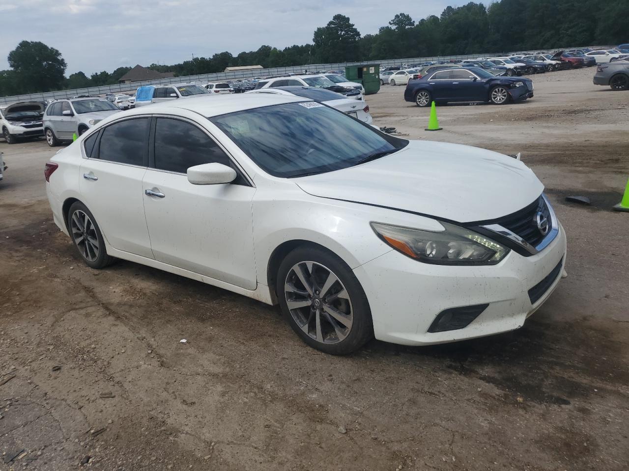 2017 Nissan Altima 2.5 - Фото 4