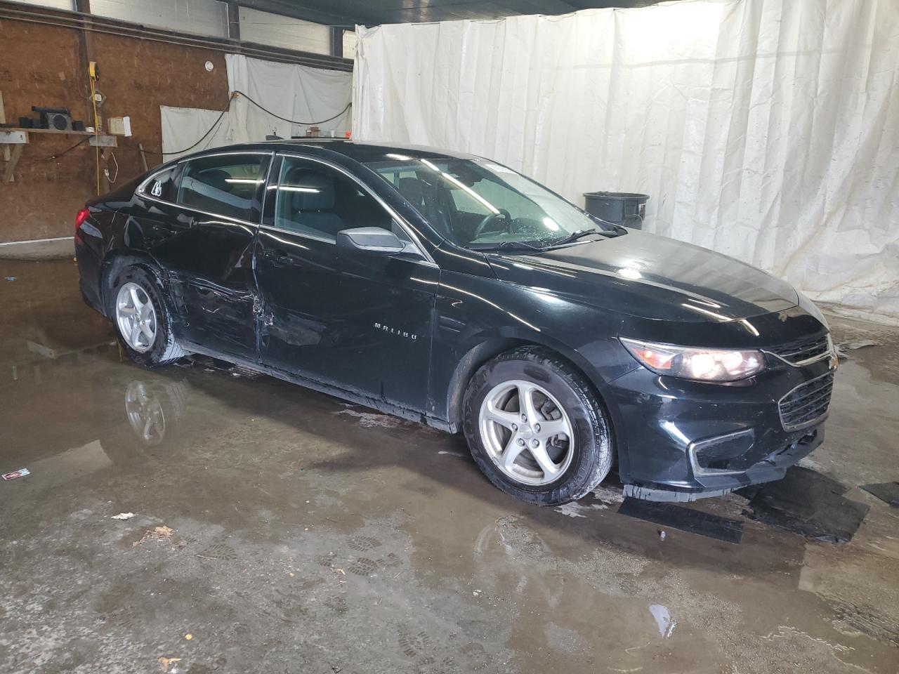 2017 Chevrolet Malibu Ls - Фото 4