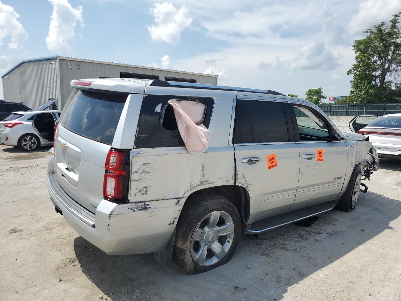 2017 Chevrolet Tahoe K1500 Premier - Image 3