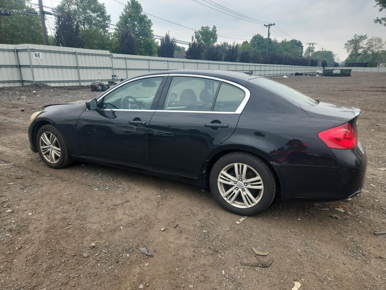 2010 Infiniti G37 - Фото 2