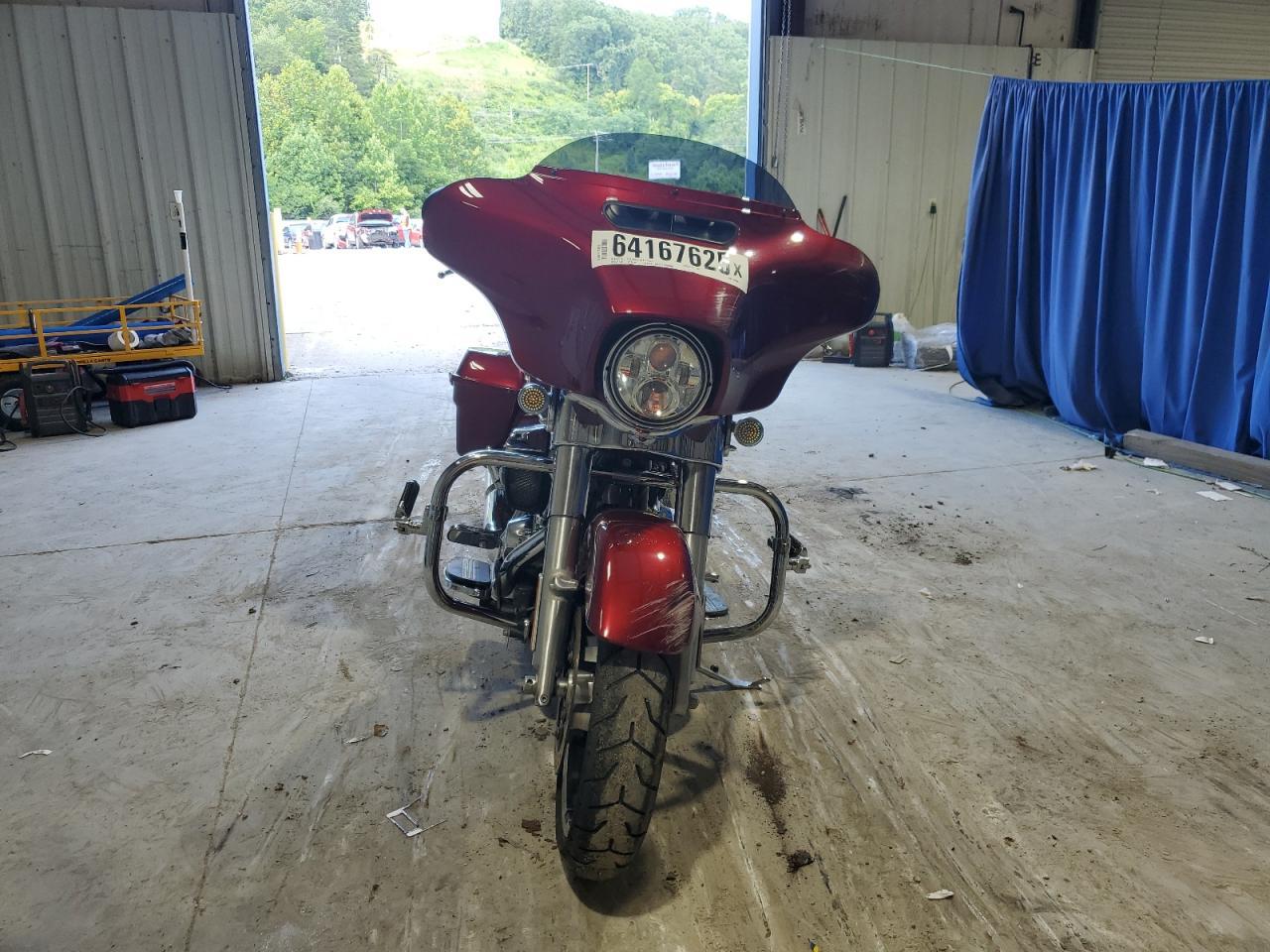 2017 Harley-Davidson Flhx Street Glide - Фото 2