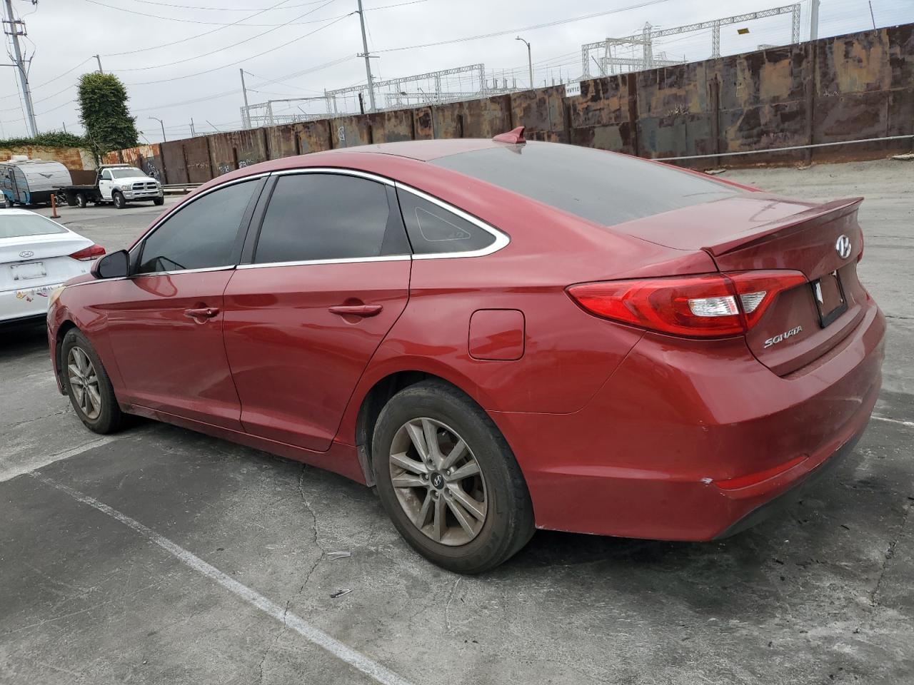 2015 Hyundai Sonata Se - Image 2