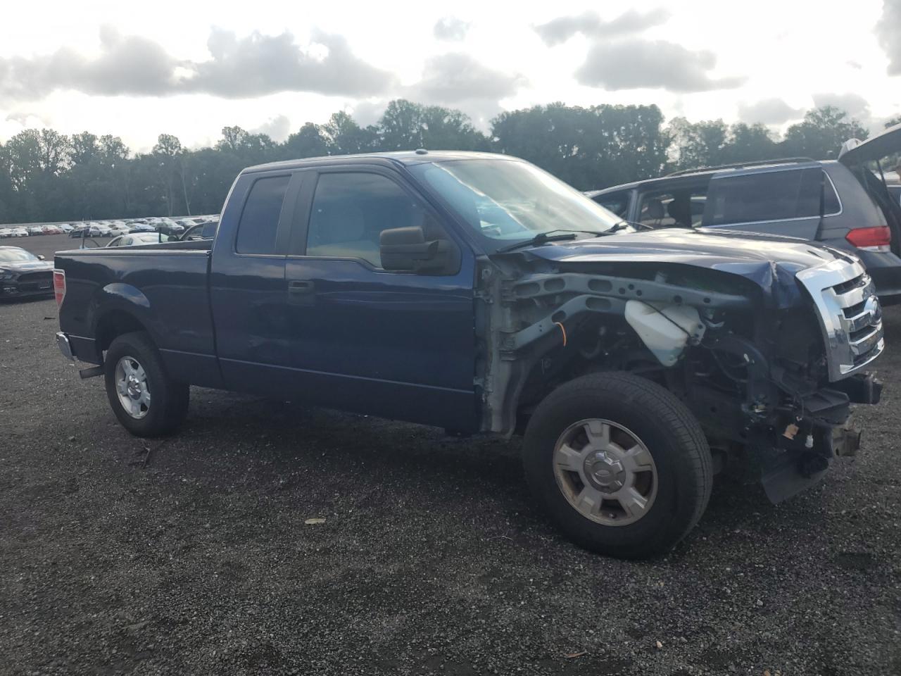 2012 Ford F150 Super Cab - Image 4