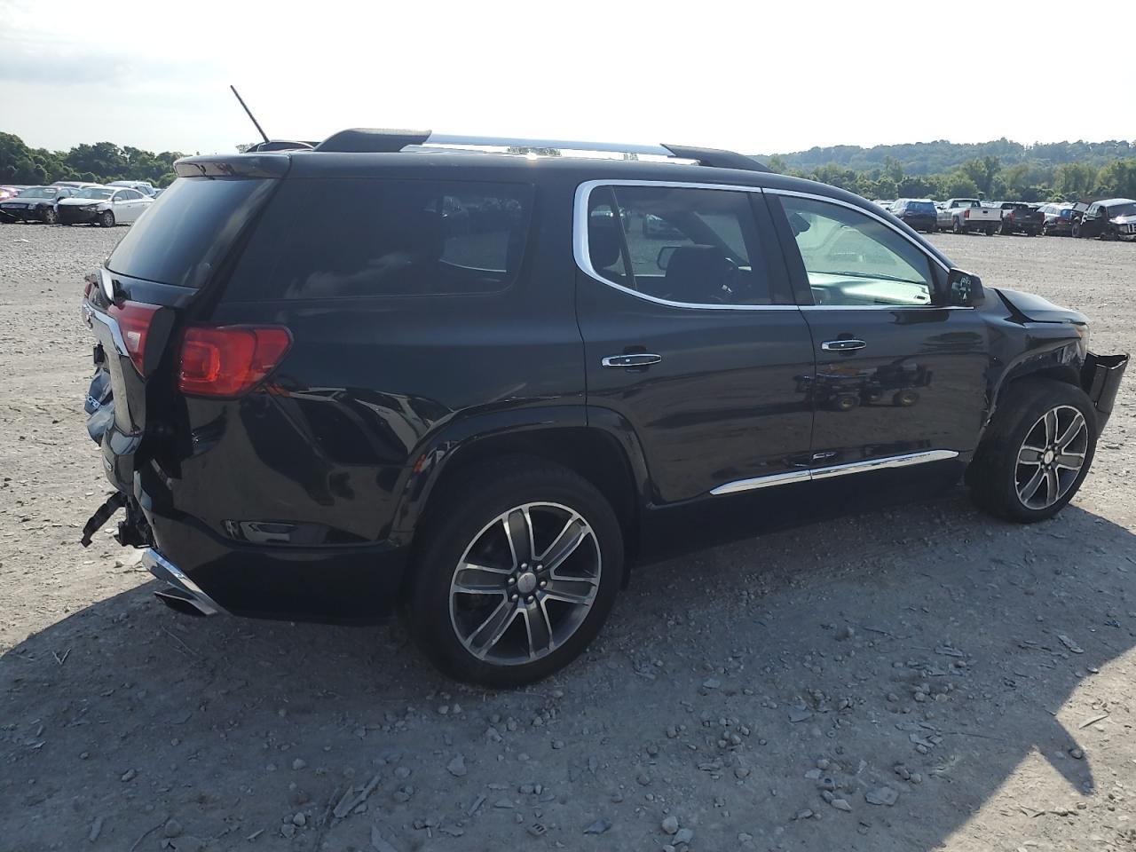 2019 GMC Acadia Denali - Фото 3