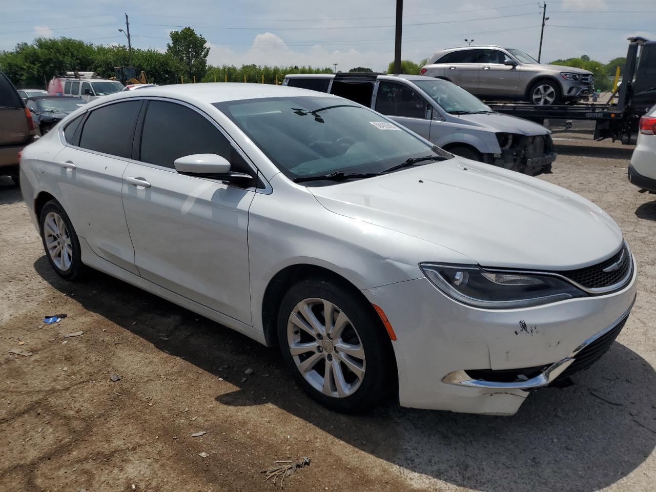 2015 Chrysler 200 Limited - Фото 4