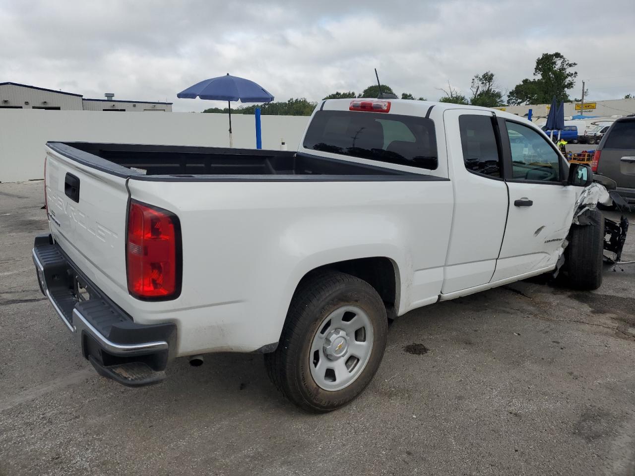 2021 Chevrolet Colorado - Image 3