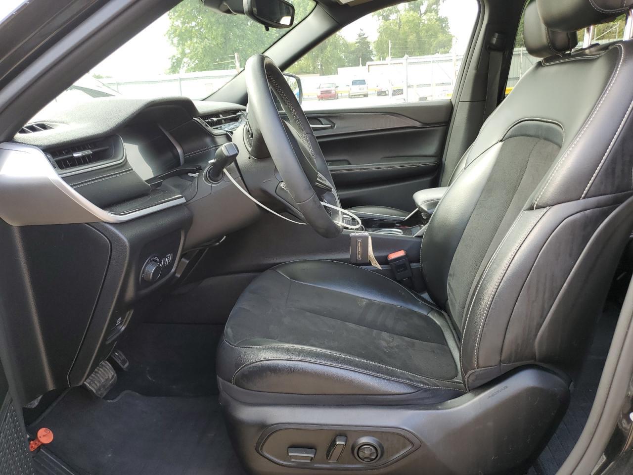 2023 Jeep Grand Cherokee L Laredo - Фото 7