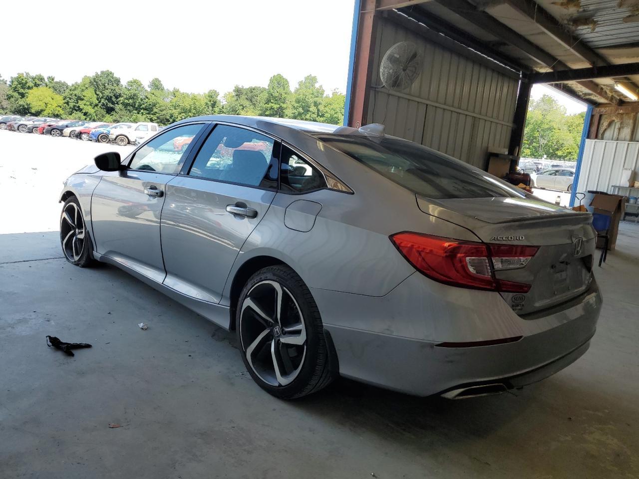 2019 Honda Accord Sport - Фото 2