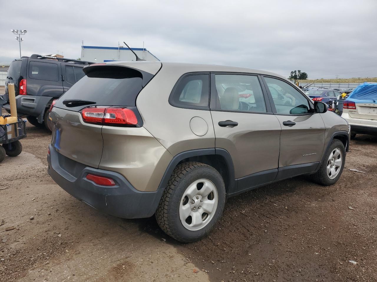 2016 Jeep Cherokee Sport - Image 3