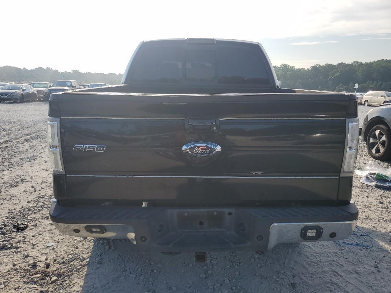 2009 Ford F150 Supercrew - Image 6