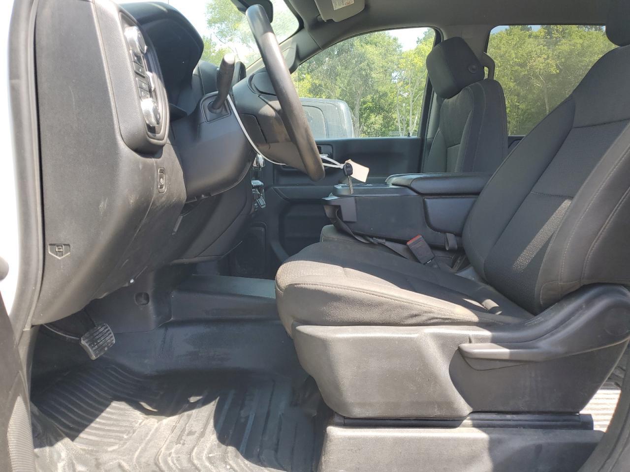 2023 GMC Sierra 3500 Hd Pro C - Фото 7