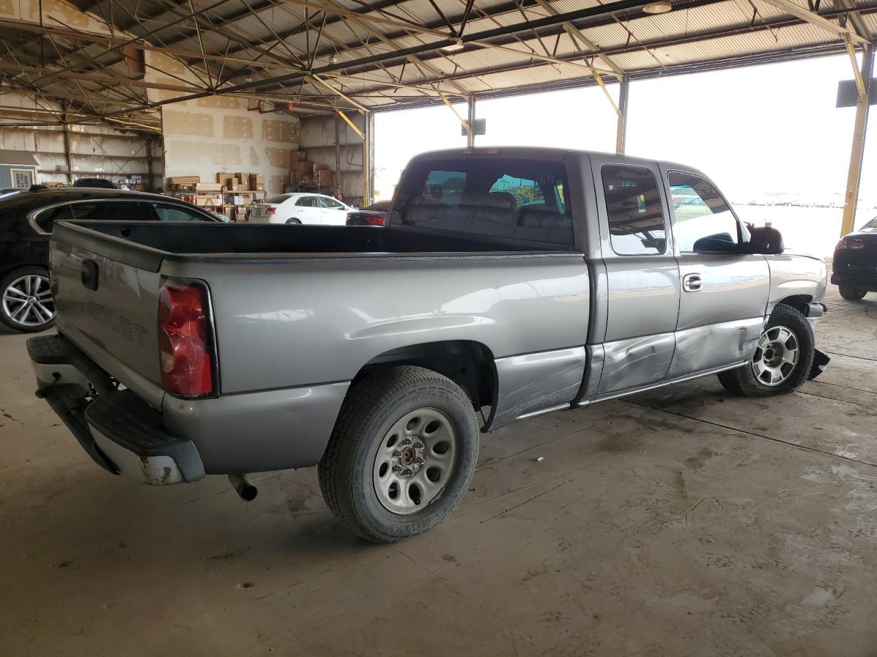 2007 Chevrolet Silverado C1500 Classic - Фото 3