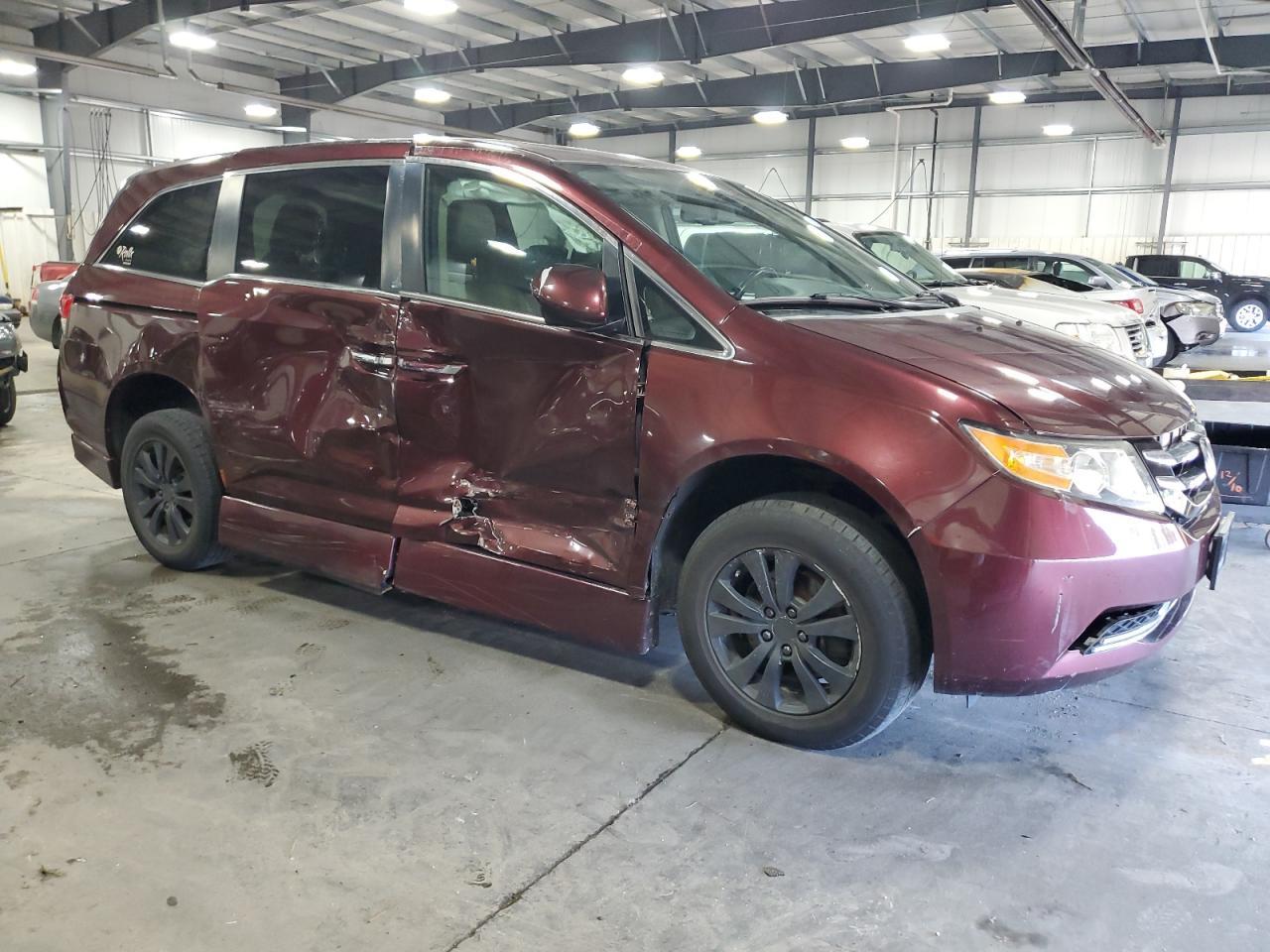 2014 Honda Odyssey Exl - Image 4