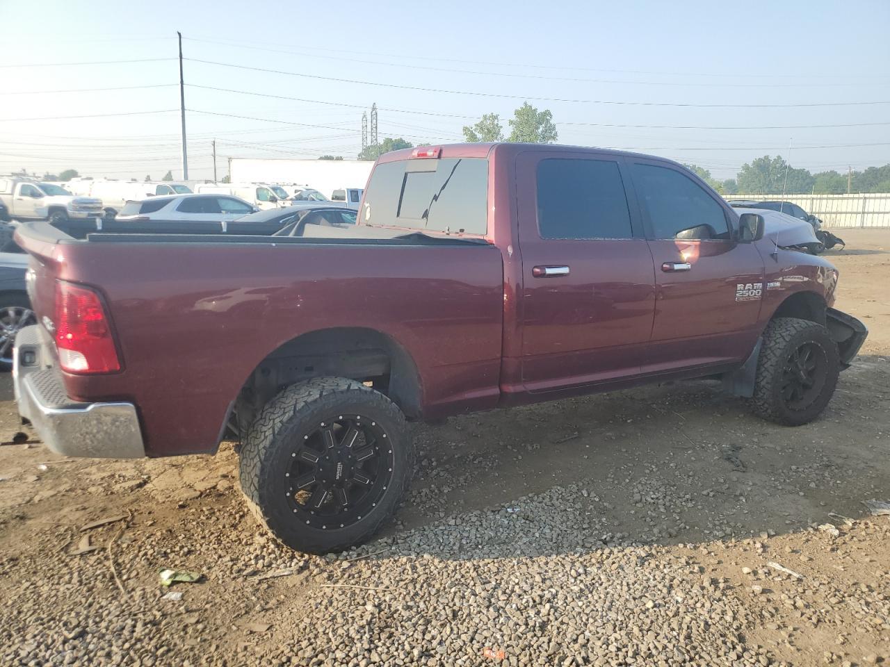 2017 Ram 2500 Slt - Фото 3