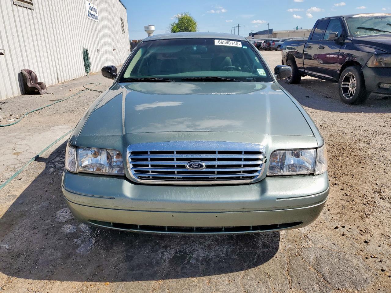 2006 Ford Crown Victoria Lx - Image 5
