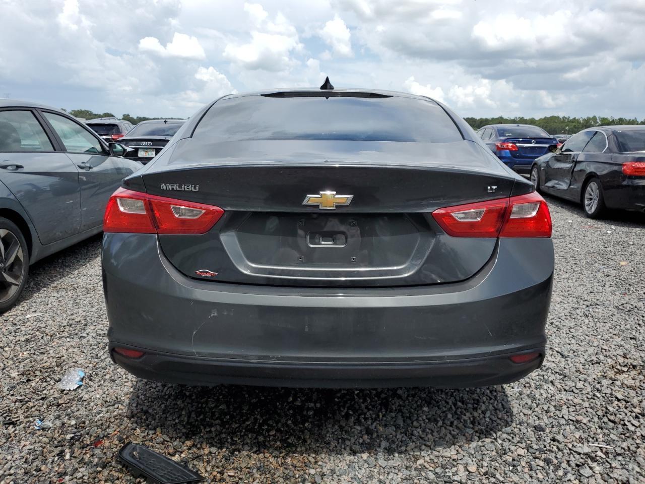 2017 Chevrolet Malibu Lt - Фото 6