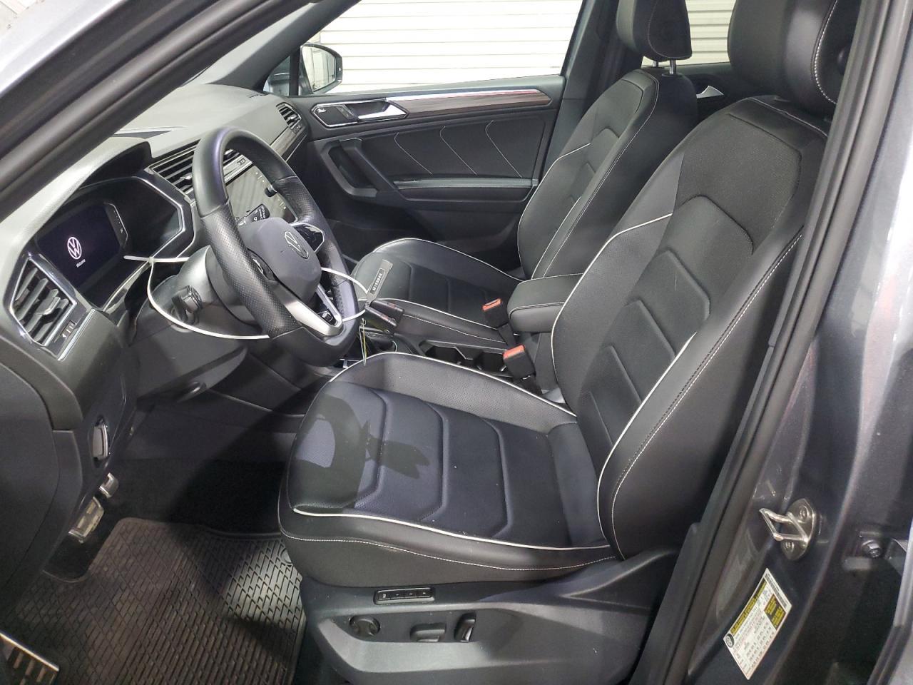 2022 Volkswagen Tiguan Sel R-Line - Фото 7