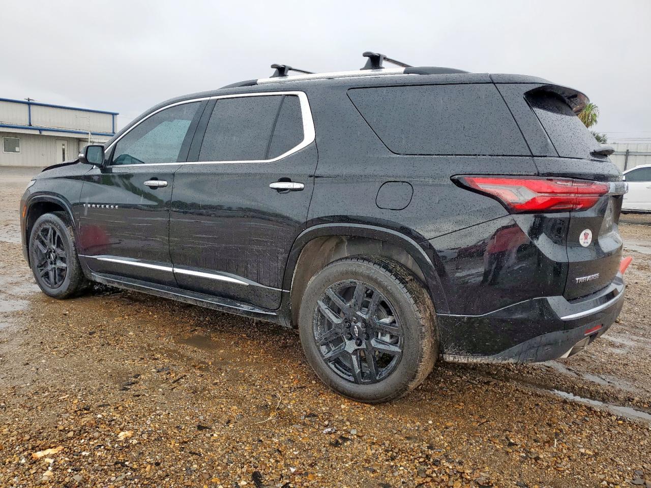 2023 Chevrolet Traverse Premier - Image 2