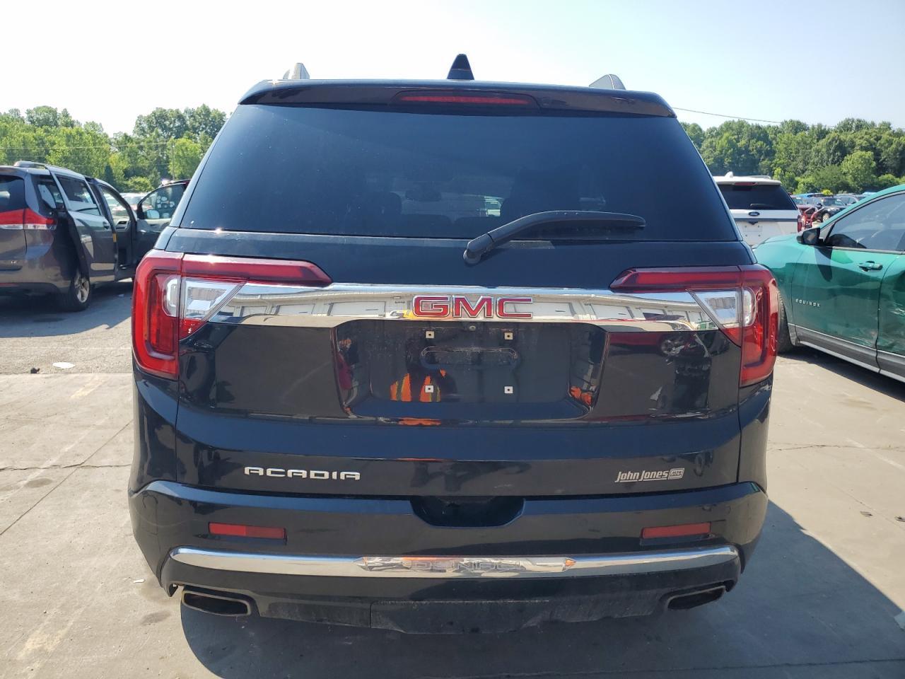 2020 GMC Acadia Denali - Фото 6