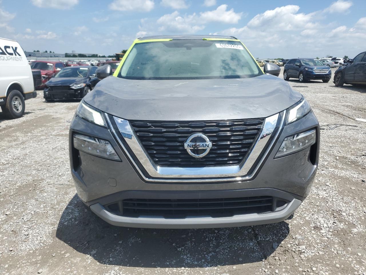 2021 Nissan Rogue Sv - Image 5