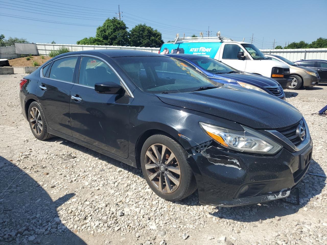 2017 Nissan Altima 2.5 - Фото 4